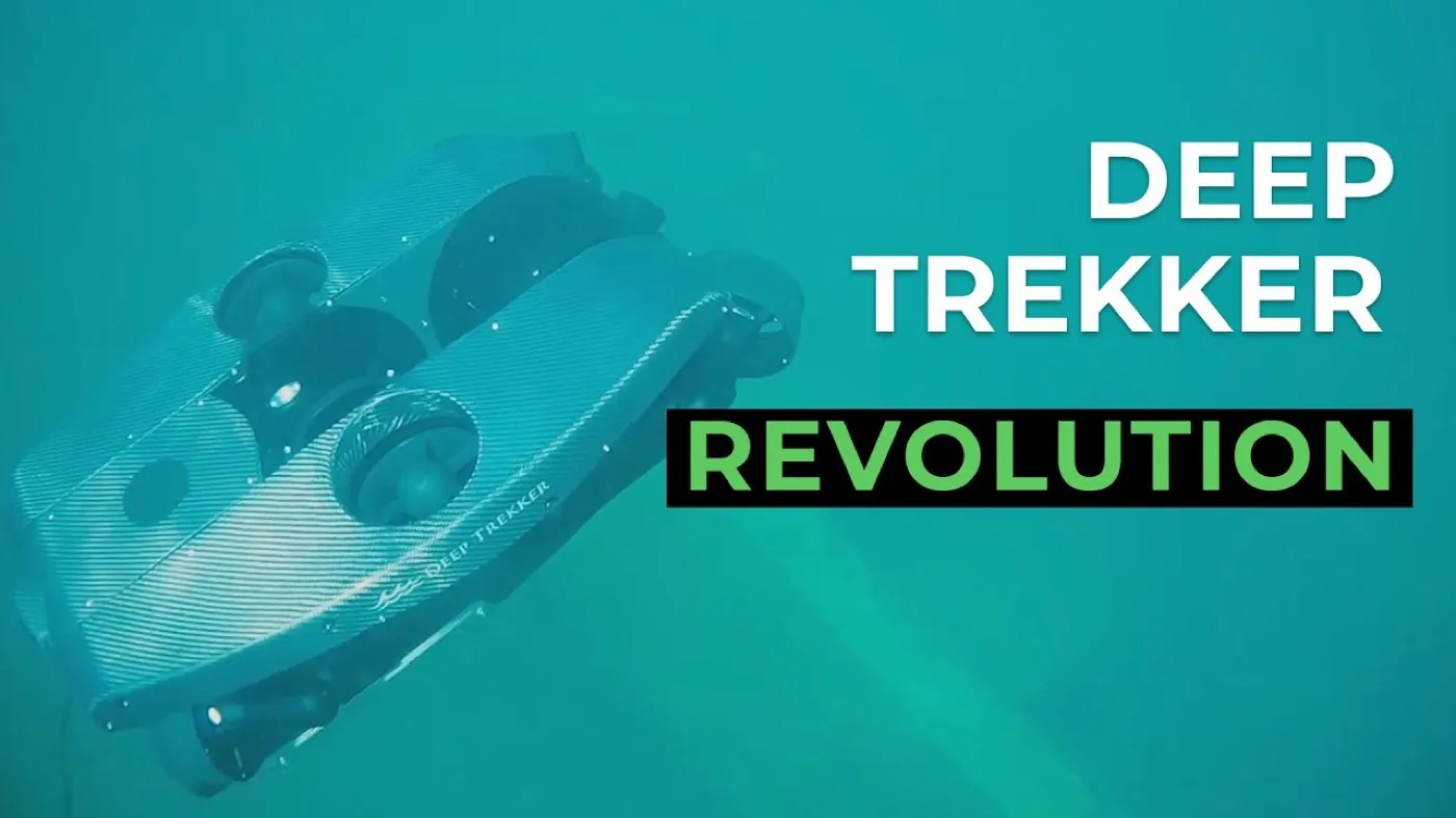 Deep Trekker REVOLUTION on an open-water dive